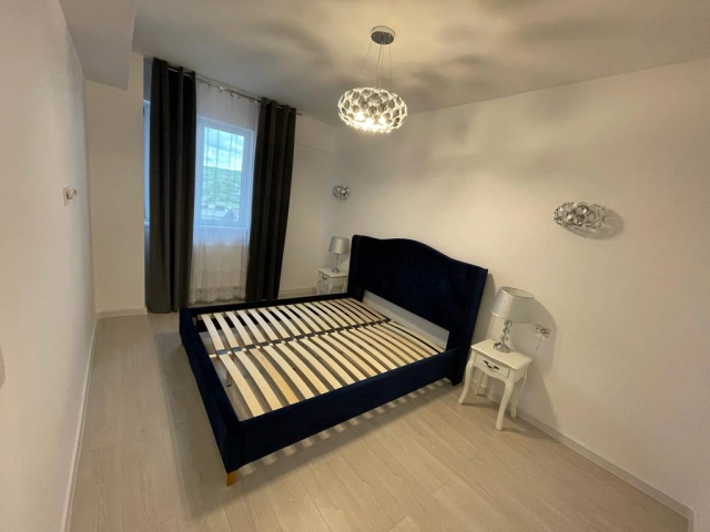 Apartament 3 camere - Bucium