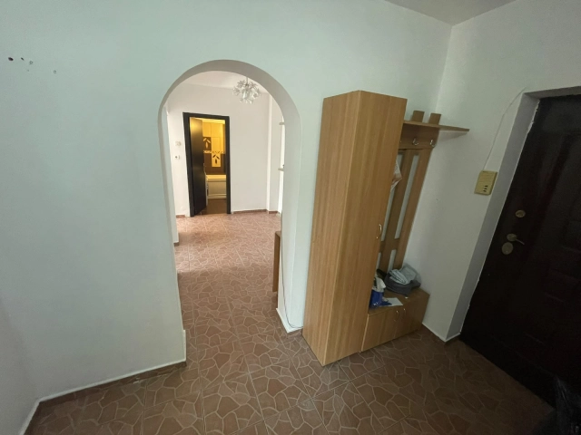 Apartament 3 camere - Nicolina