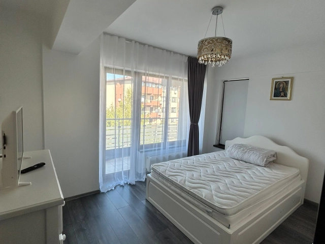 Apartament 3 camere - Valea Lupului