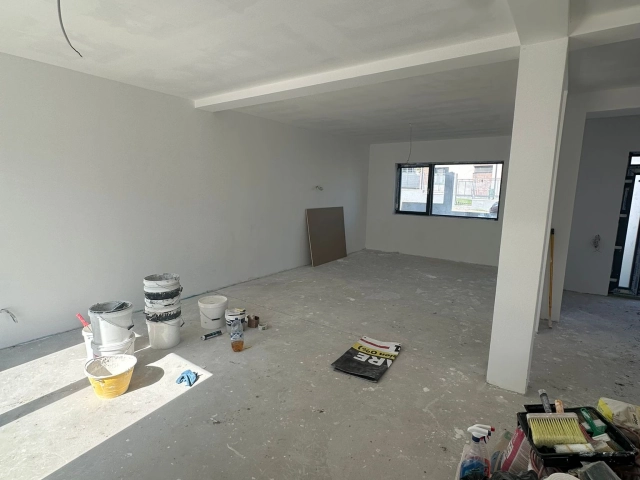 Apartament 4 camere - Valea Adanca
