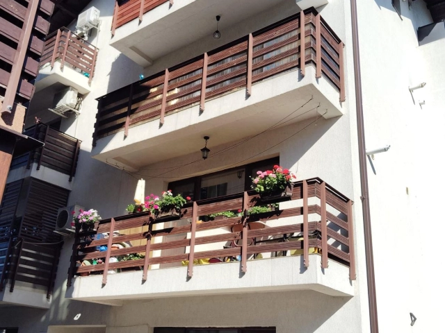 Apartament 3 camere - Bucium