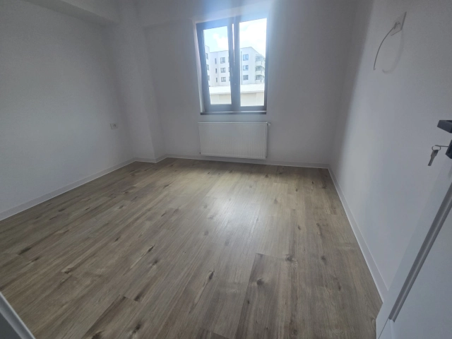 Apartament 3 camere - Popas Pacurari