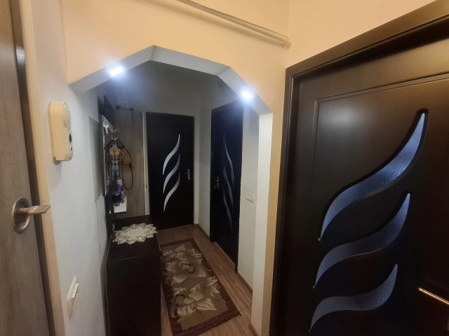 Apartament 3 camere - Metalurgie
