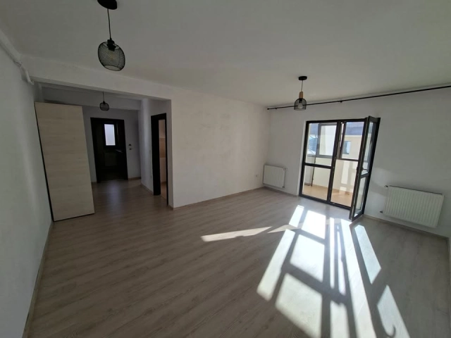 Apartament 3 camere - Popas Pacurari