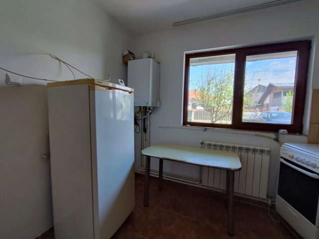 Apartament 5 camere - Miroslava