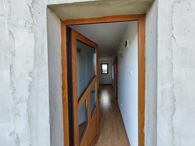 Apartament 5 camere - Miroslava