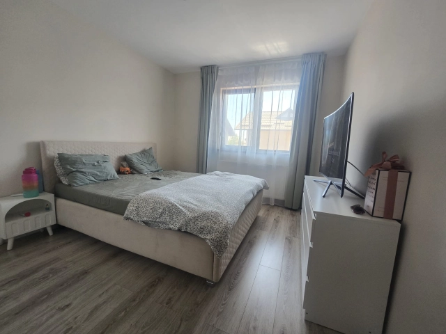 Apartament 4 camere - Popas Pacurari
