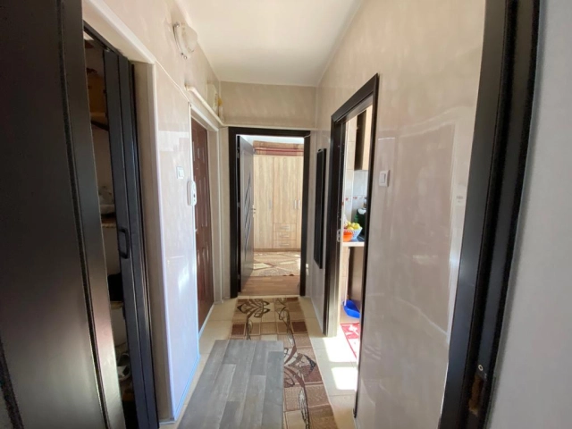 Apartament 3 camere - Podu Ros