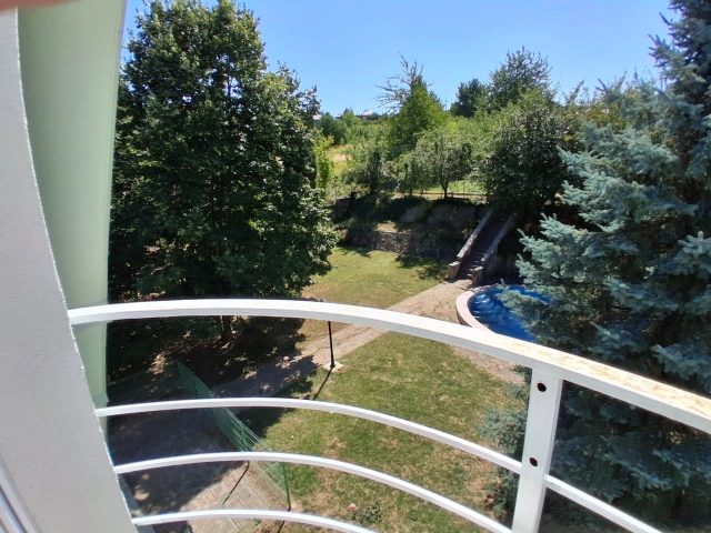 Apartament 5 camere - Bucium