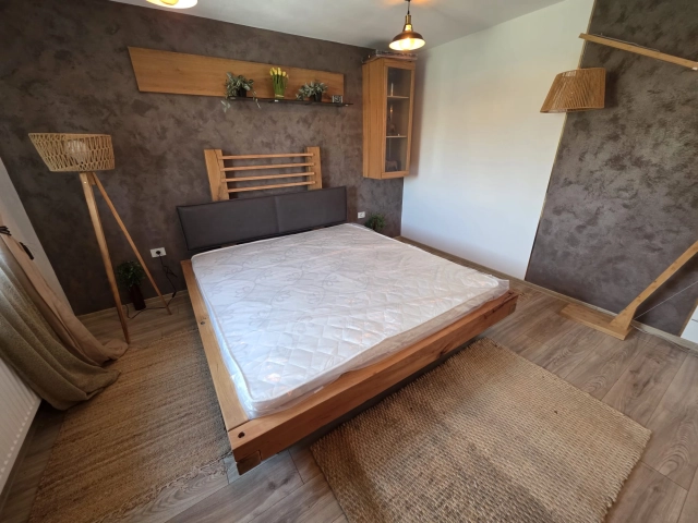 Apartament 5 camere - Valea Lupului