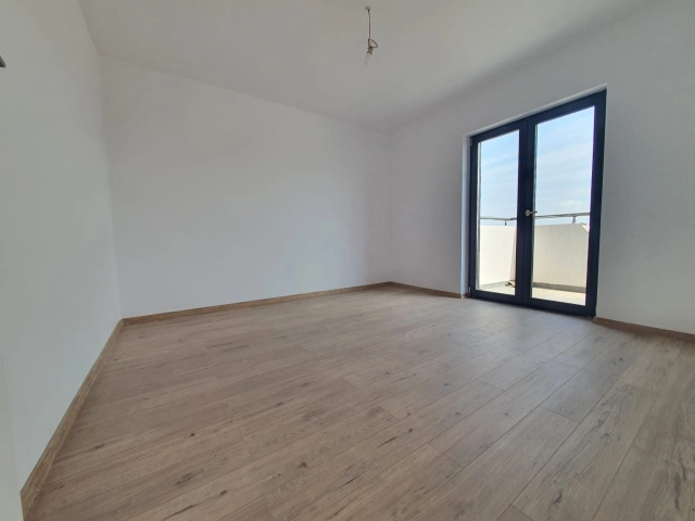 Apartament 3 camere - Valea Adanca