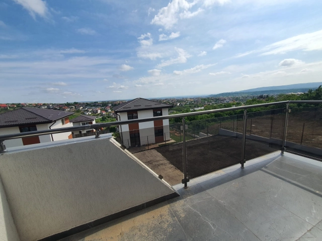 Apartament 3 camere - Valea Adanca