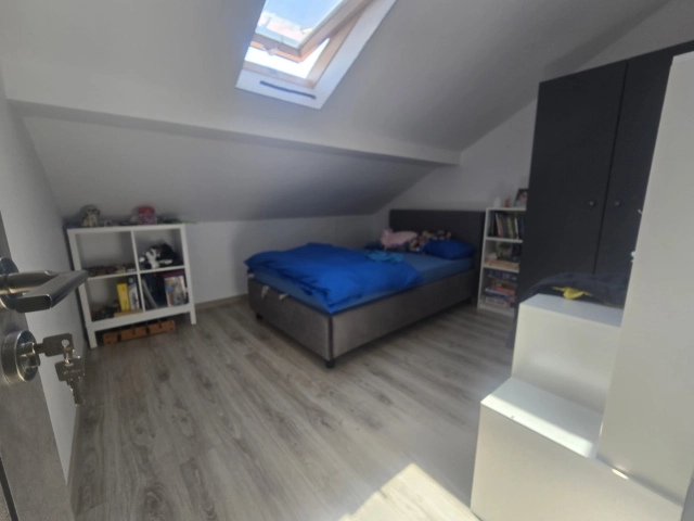 Apartament 4 camere - Popas Pacurari