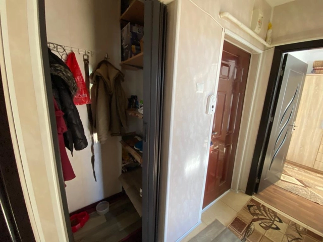 Apartament 3 camere - Podu Ros