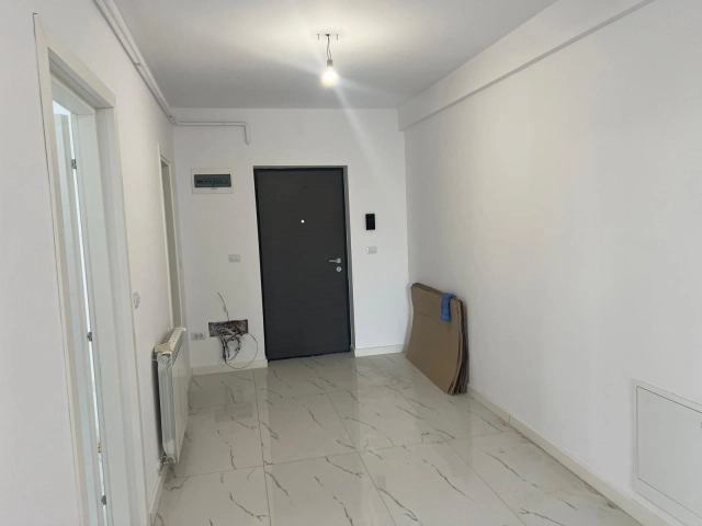 Apartament 3 camere - Tatarasi