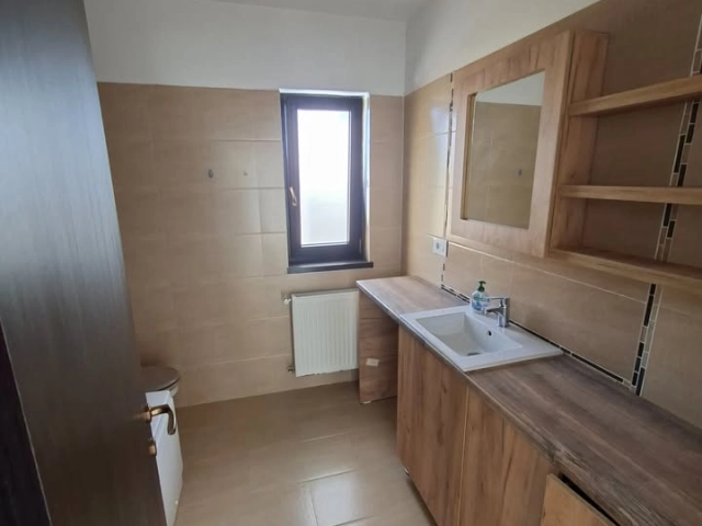 Apartament 3 camere - Popas Pacurari