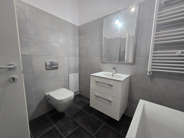 Apartament 2 camere - Podu Ros
