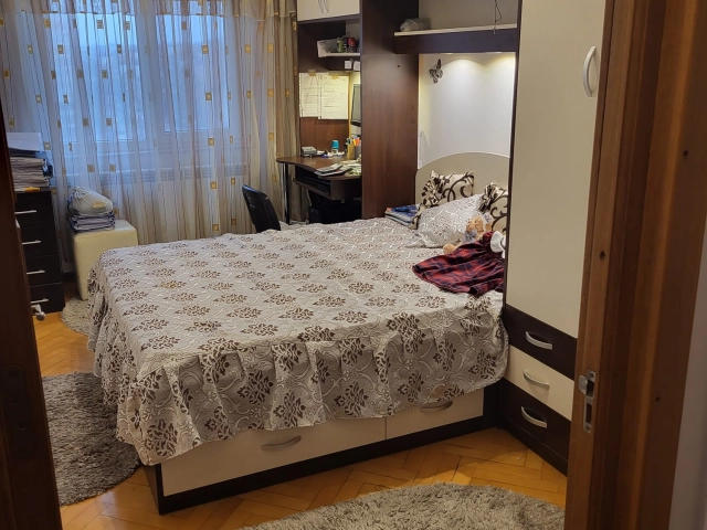 Apartament 3 camere - Gara