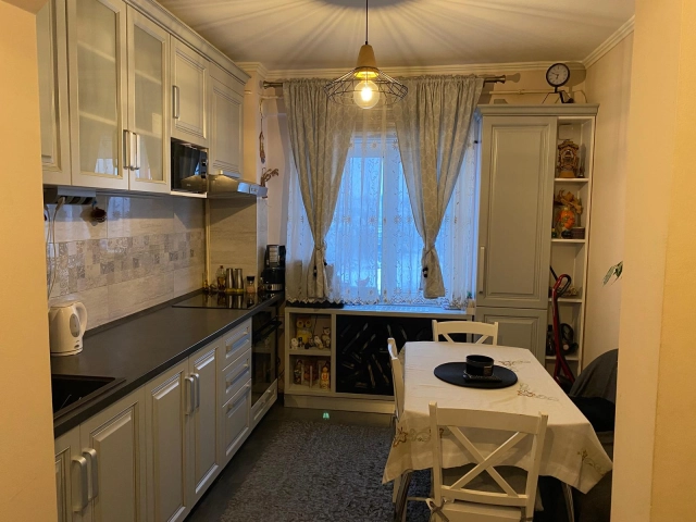 Apartament 3 camere - Mircea cel Batran