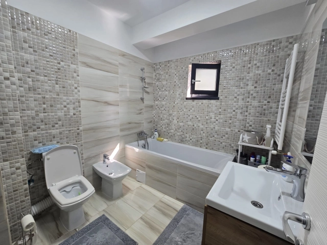 Apartament 2 camere - Bucium