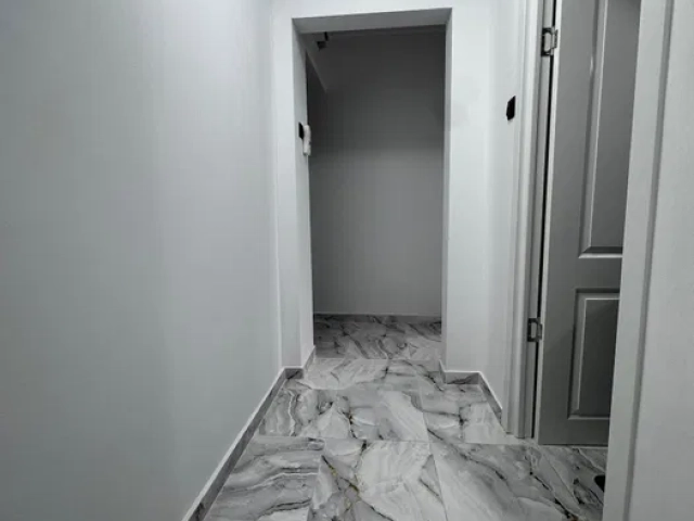 Apartament 3 camere - Tatarasi