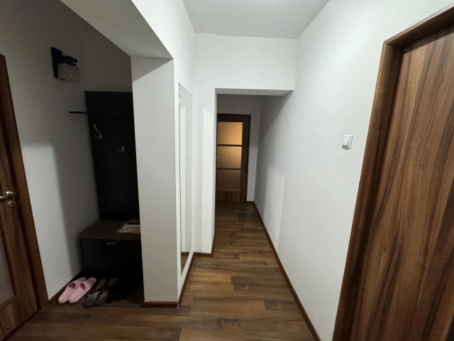 Apartament 3 camere - Centru