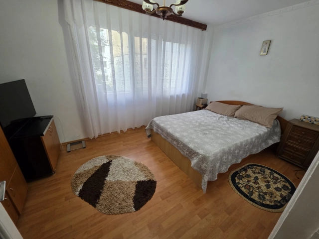 Apartament 2 camere - Podu Ros