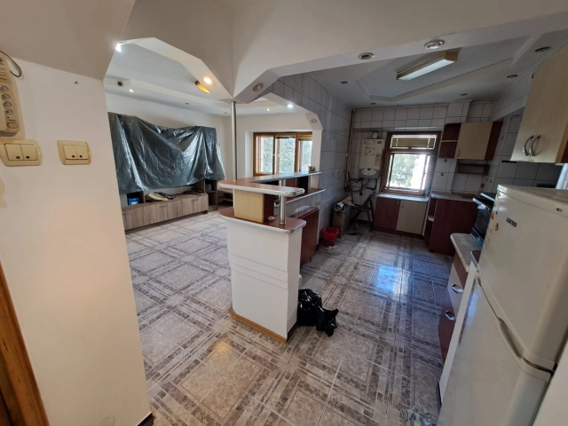 Apartament 3 camere - Pacurari