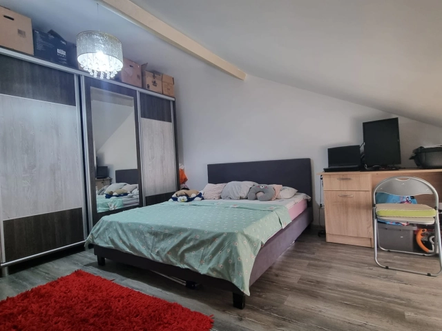 Apartament 3 camere - Visani
