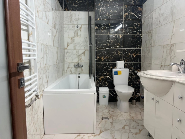 Apartament 3 camere - Tudor Vladimirescu