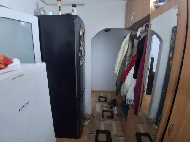 Apartament 3 camere - Pacurari