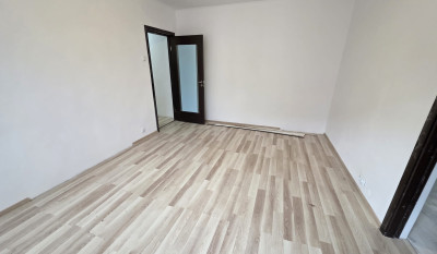 Apartament de vanzare, 3 camere Mircea cel Batran 161946
