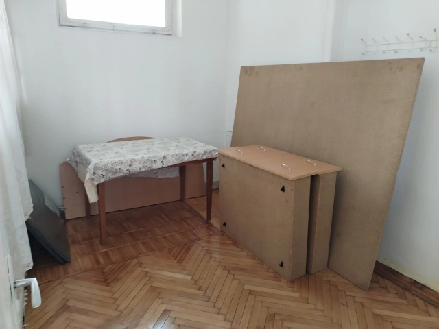 Apartament 3 camere - Centru