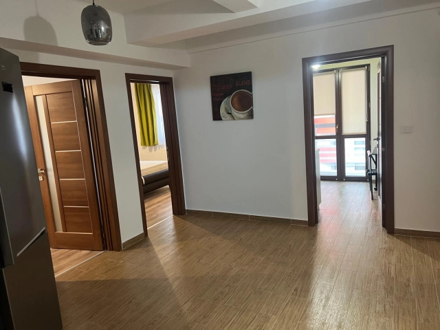 Apartament 3 camere - Tudor Vladimirescu