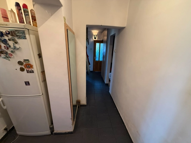 Apartament 3 camere - Podu Ros
