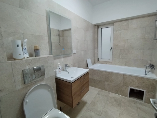 Apartament 3 camere - Copou