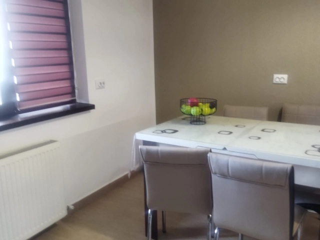 Apartament 5 camere - Galata