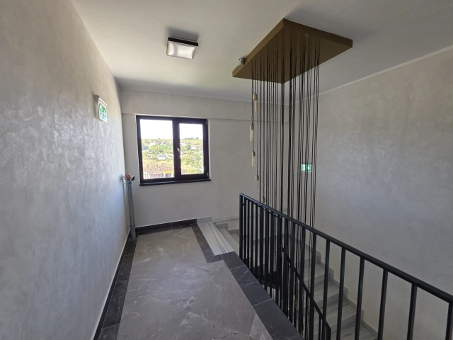 Apartament 3 camere - Bucium