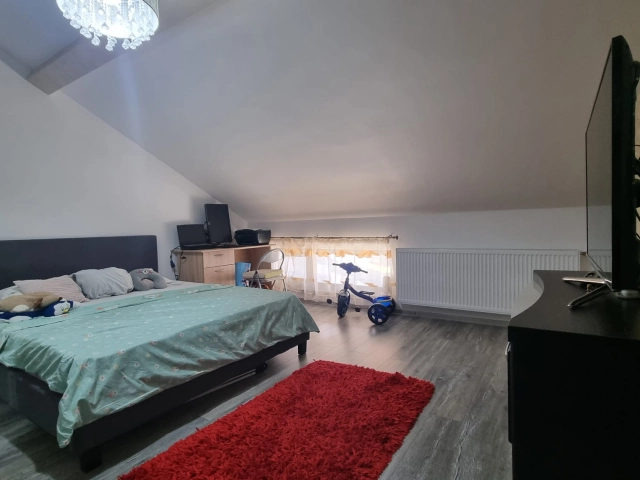 Apartament 3 camere - Visani