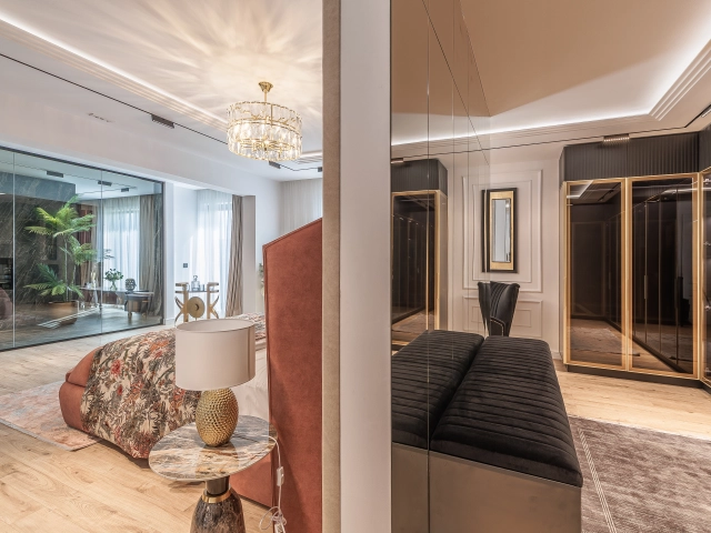 Apartament 6 camere - Podu Ros