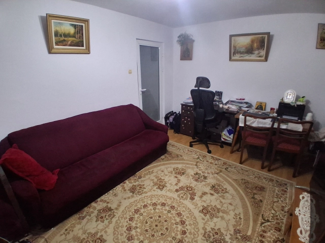 Apartament 3 camere - Pacurari