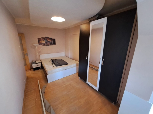 Apartament 3 camere - Pacurari