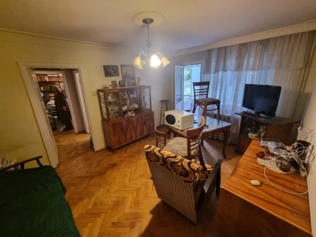 Apartament 2 camere - Podu Ros