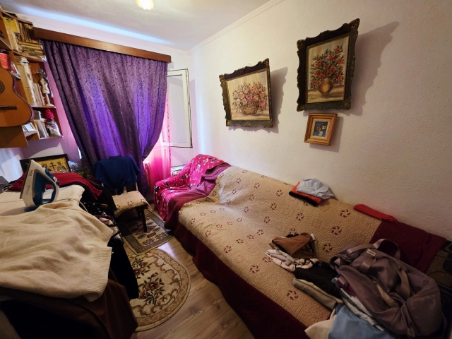 Apartament 3 camere - Alexandru cel Bun