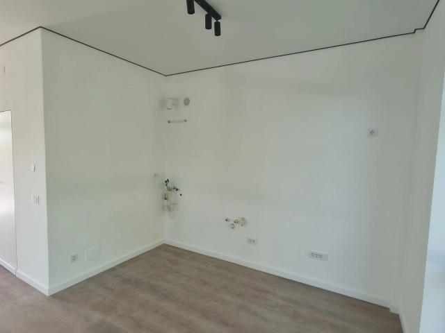 Apartament 4 camere - Visani