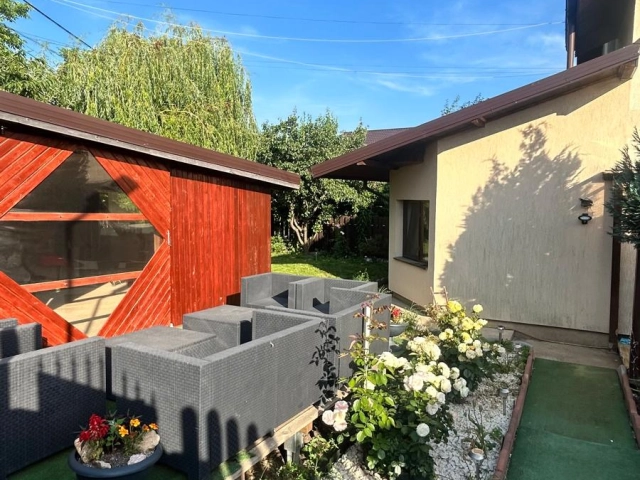 Apartament 4 camere - Valea Adanca
