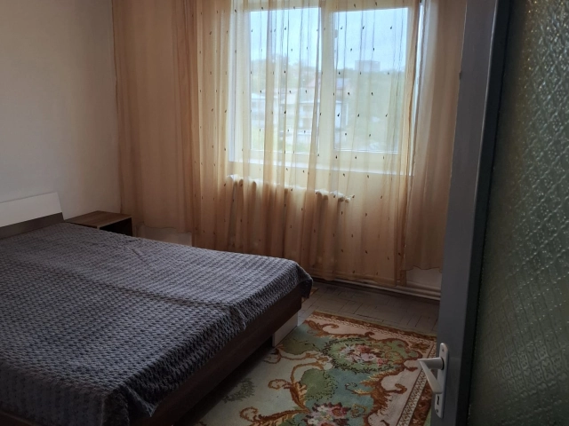Apartament 3 camere - Tudor Vladimirescu