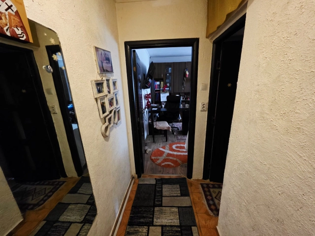 Apartament 3 camere - Alexandru cel Bun