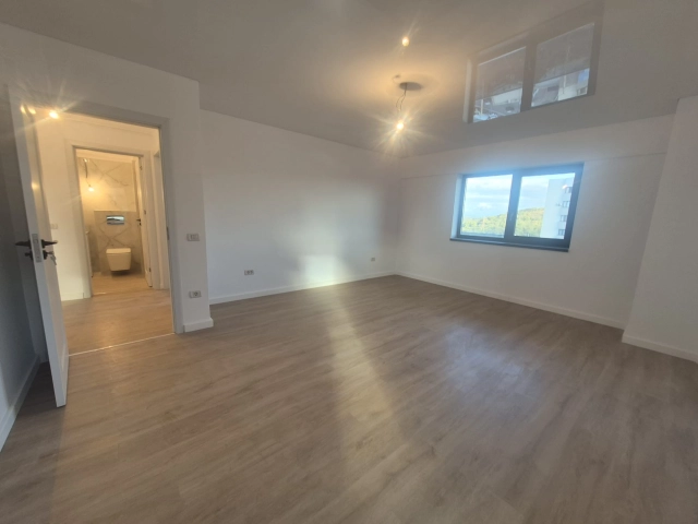 Apartament 3 camere - Nicolina