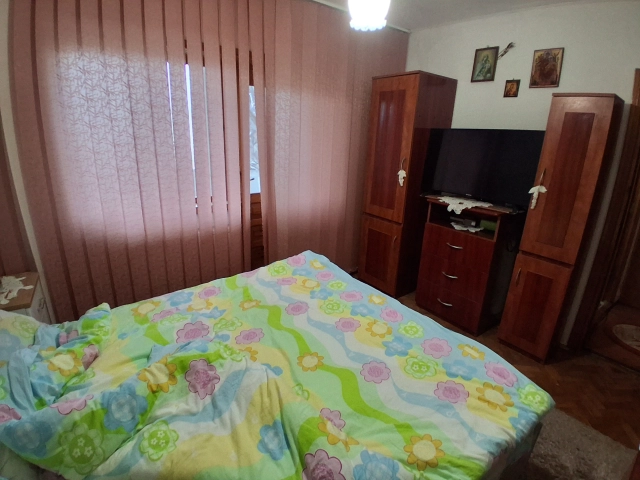 Apartament 4 camere - Pacurari